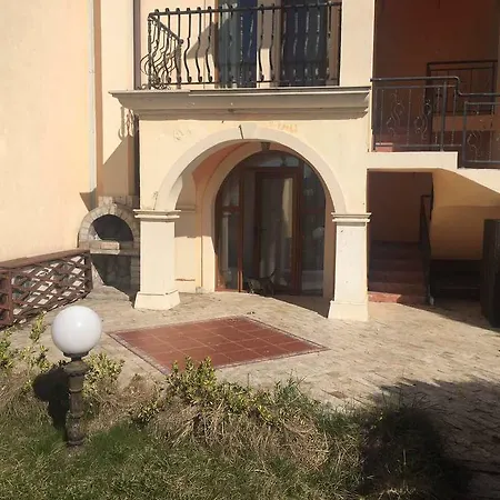Romana 30 * Elenite
